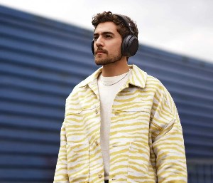 Sennheiser Momentum 4 Wireless Graphite ANC